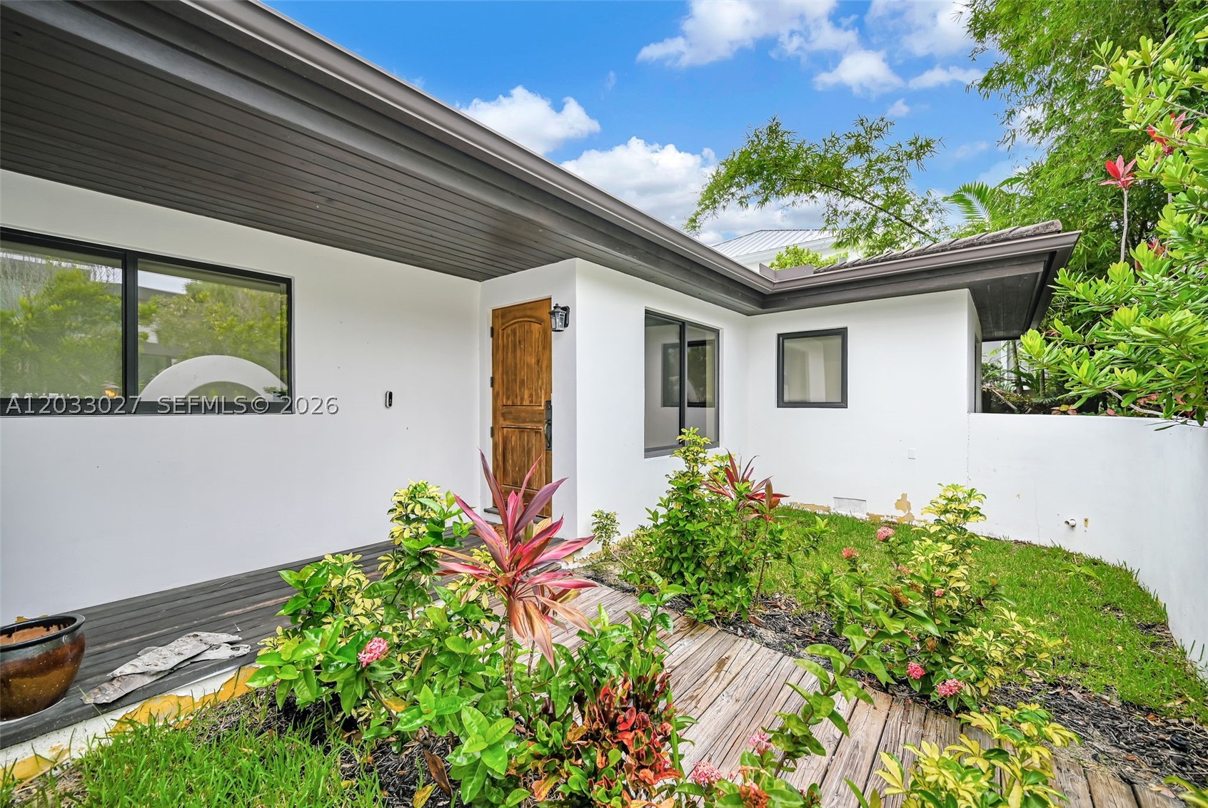 2311 Delmar Pl, Fort Lauderdale FL 33301