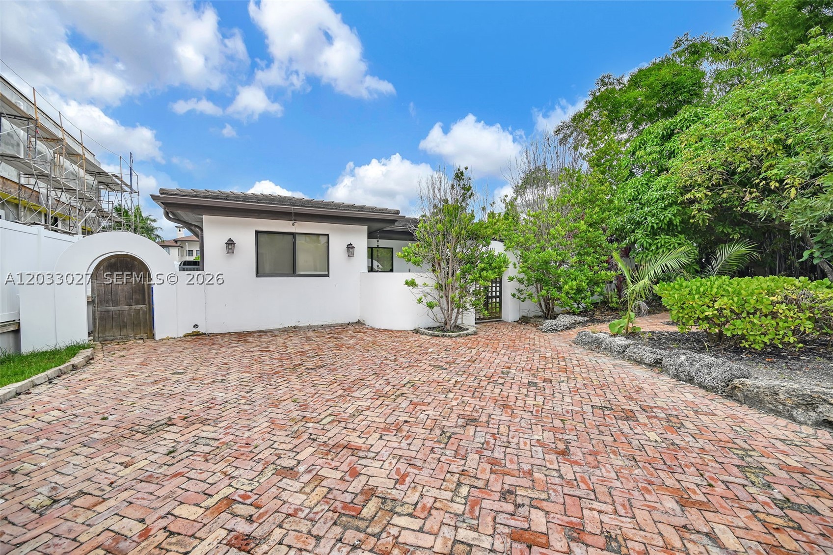 2311 Delmar Pl, Fort Lauderdale FL 33301