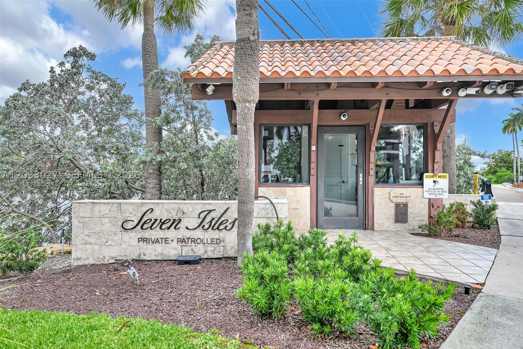 2311 Delmar Pl, Fort Lauderdale FL 33301