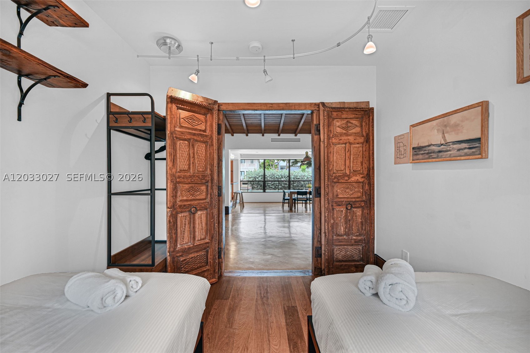 2311 Delmar Pl, Fort Lauderdale FL 33301