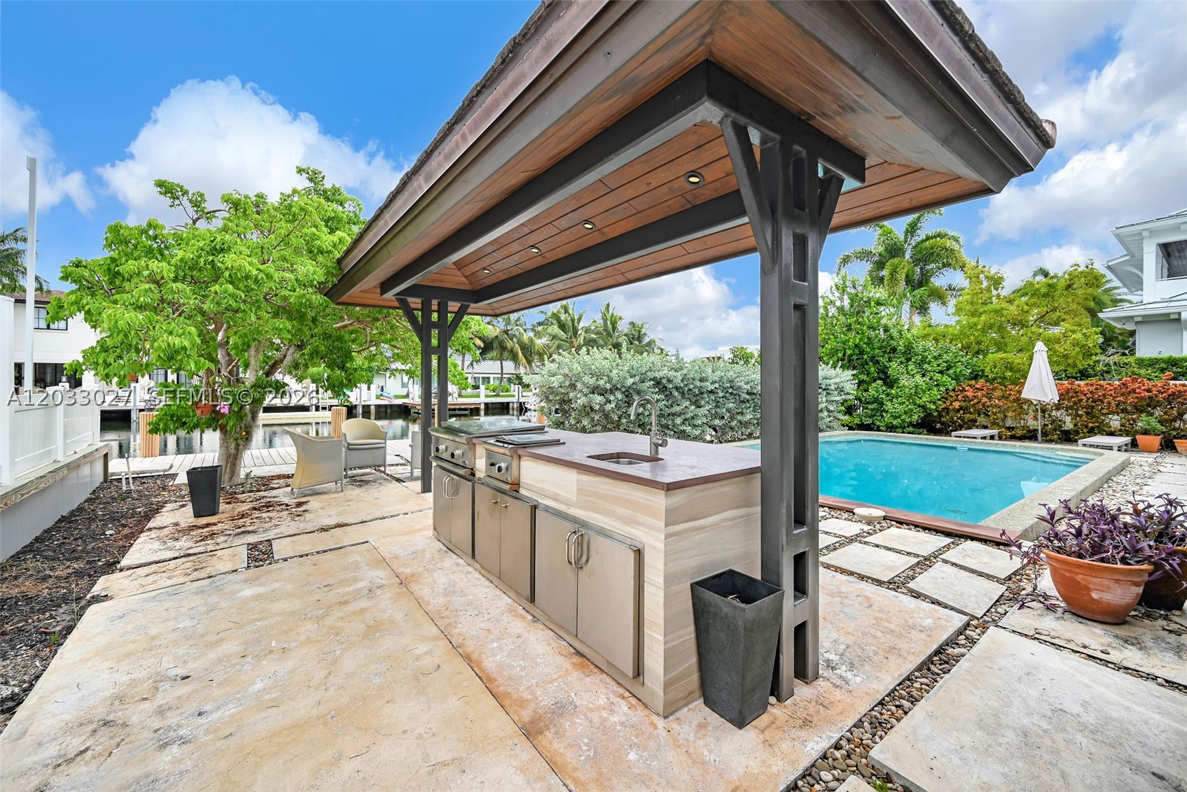 2311 Delmar Pl, Fort Lauderdale FL 33301