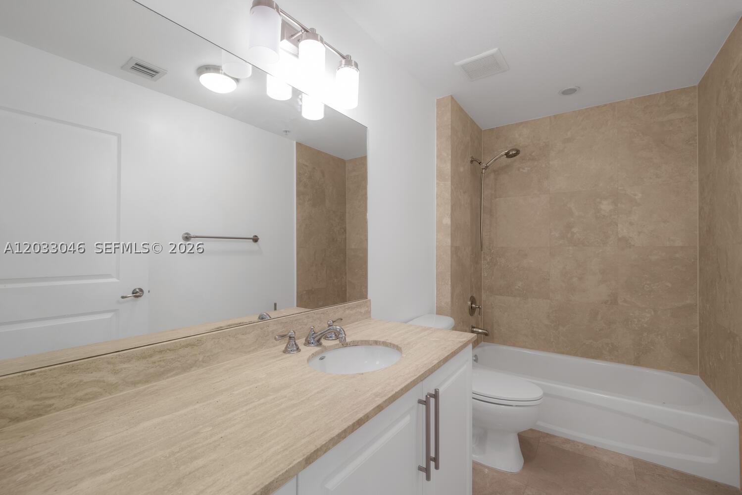1650 Galiano St #TH3, Coral Gables FL 33134