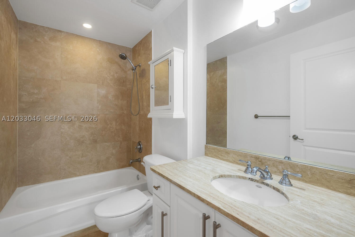 1650 Galiano St #TH3, Coral Gables FL 33134