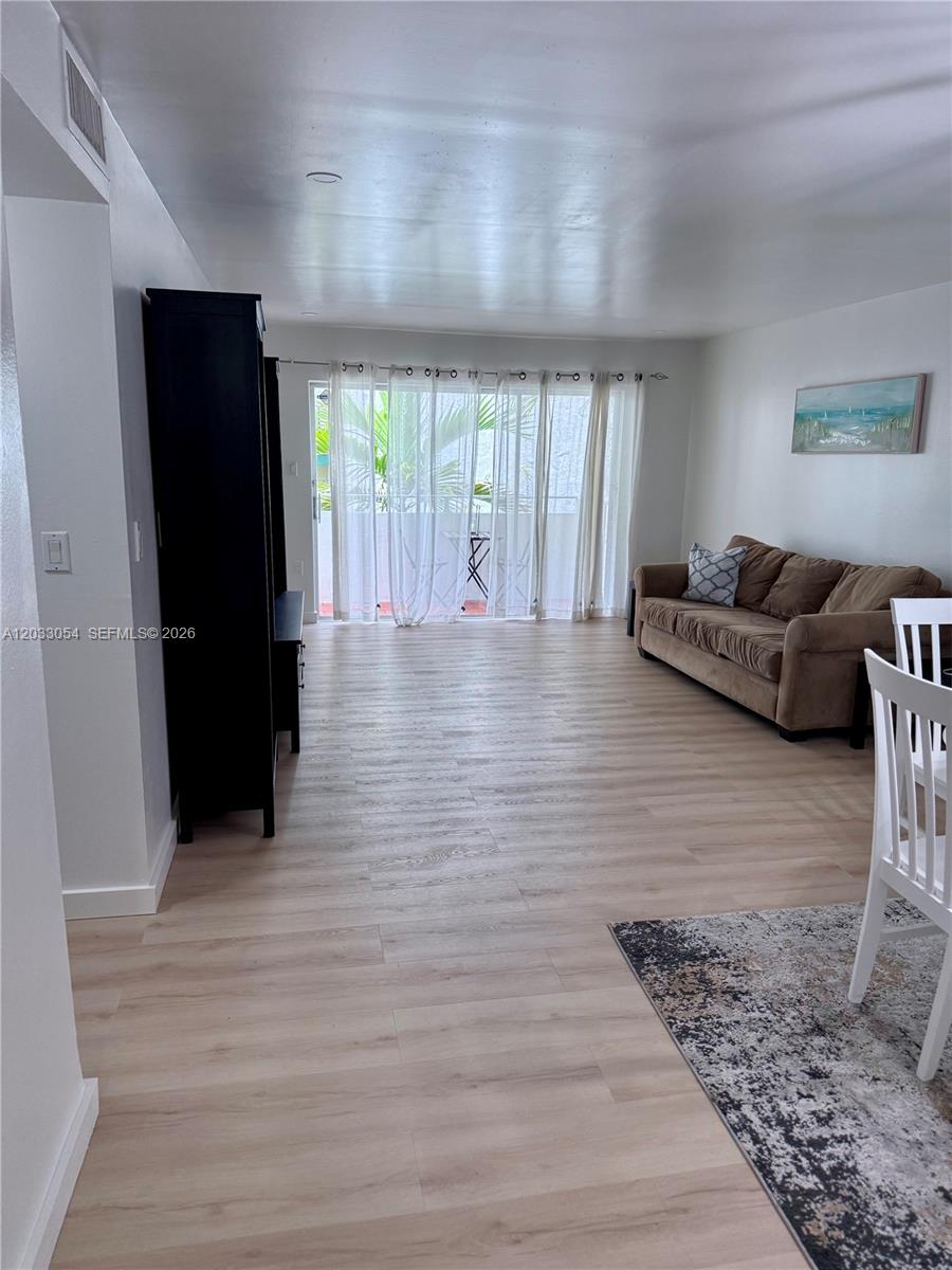 1235 Mariposa Ave #7, Coral Gables FL 33146