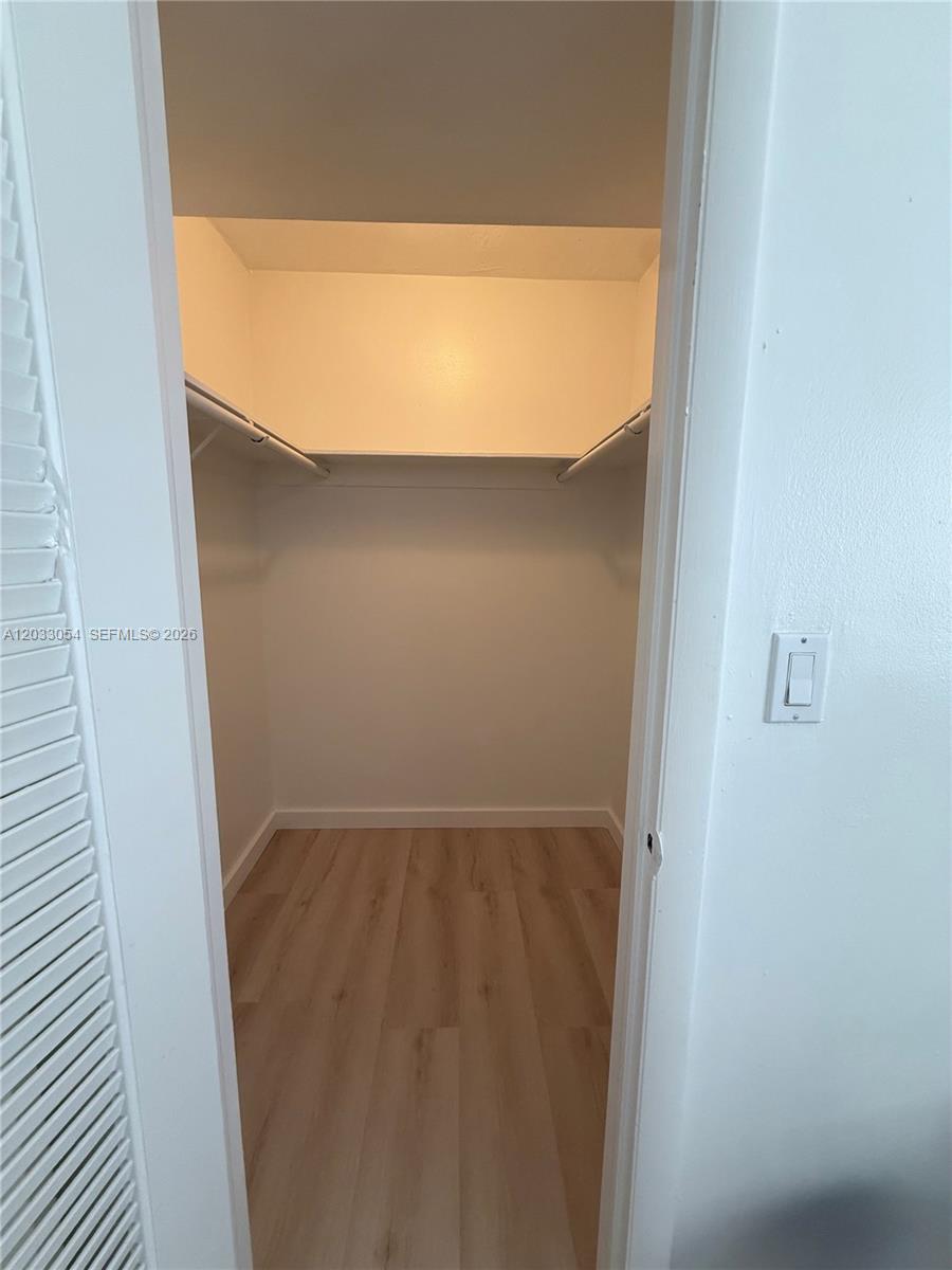 1235 Mariposa Ave #7, Coral Gables FL 33146