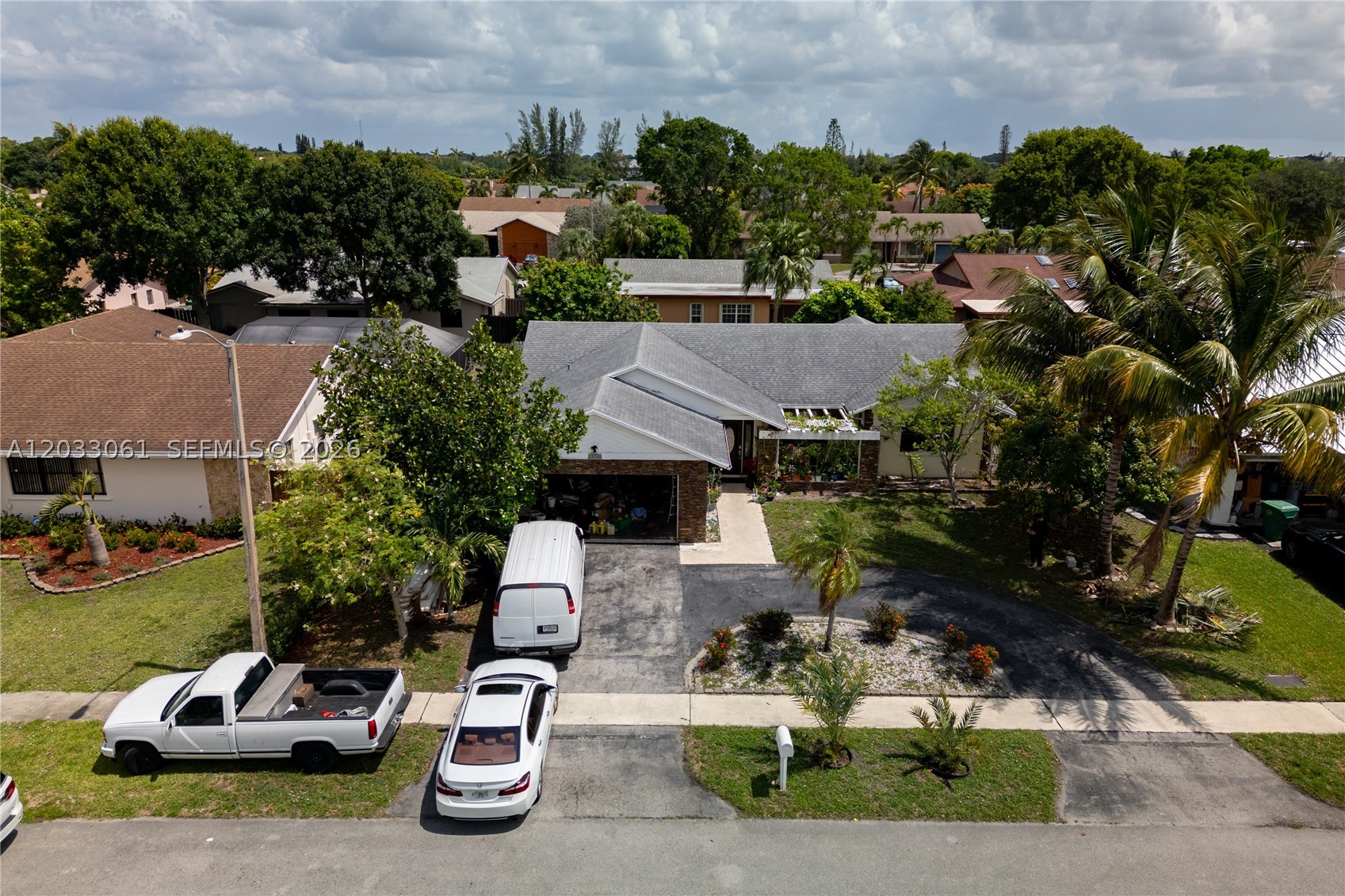 8521 NW 53rd St #0, Lauderhill FL 33351