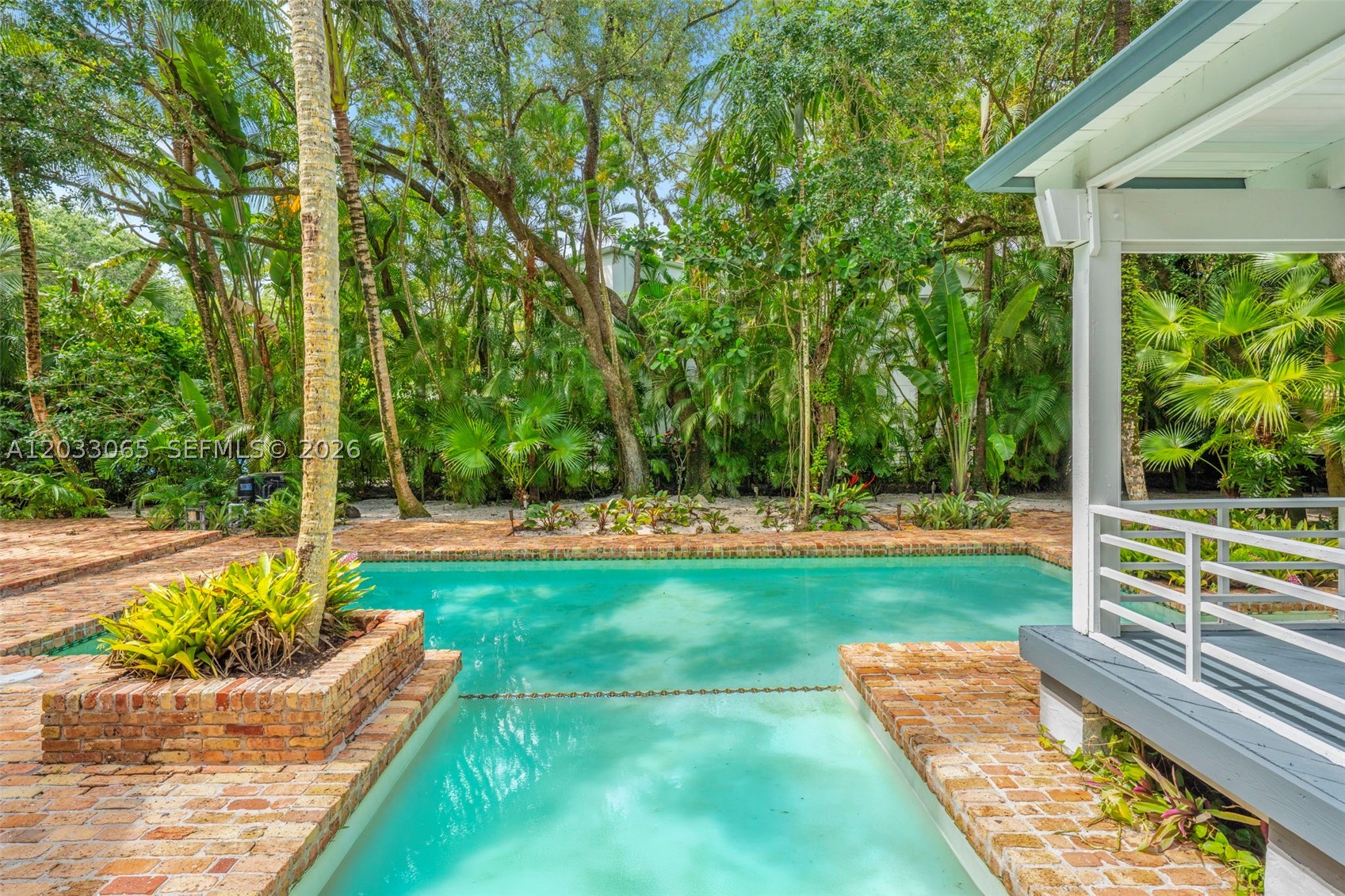5600 Oakwood Ln, Coral Gables FL 33156