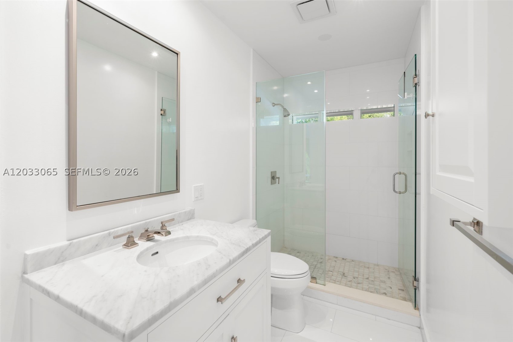 5600 Oakwood Ln, Coral Gables FL 33156