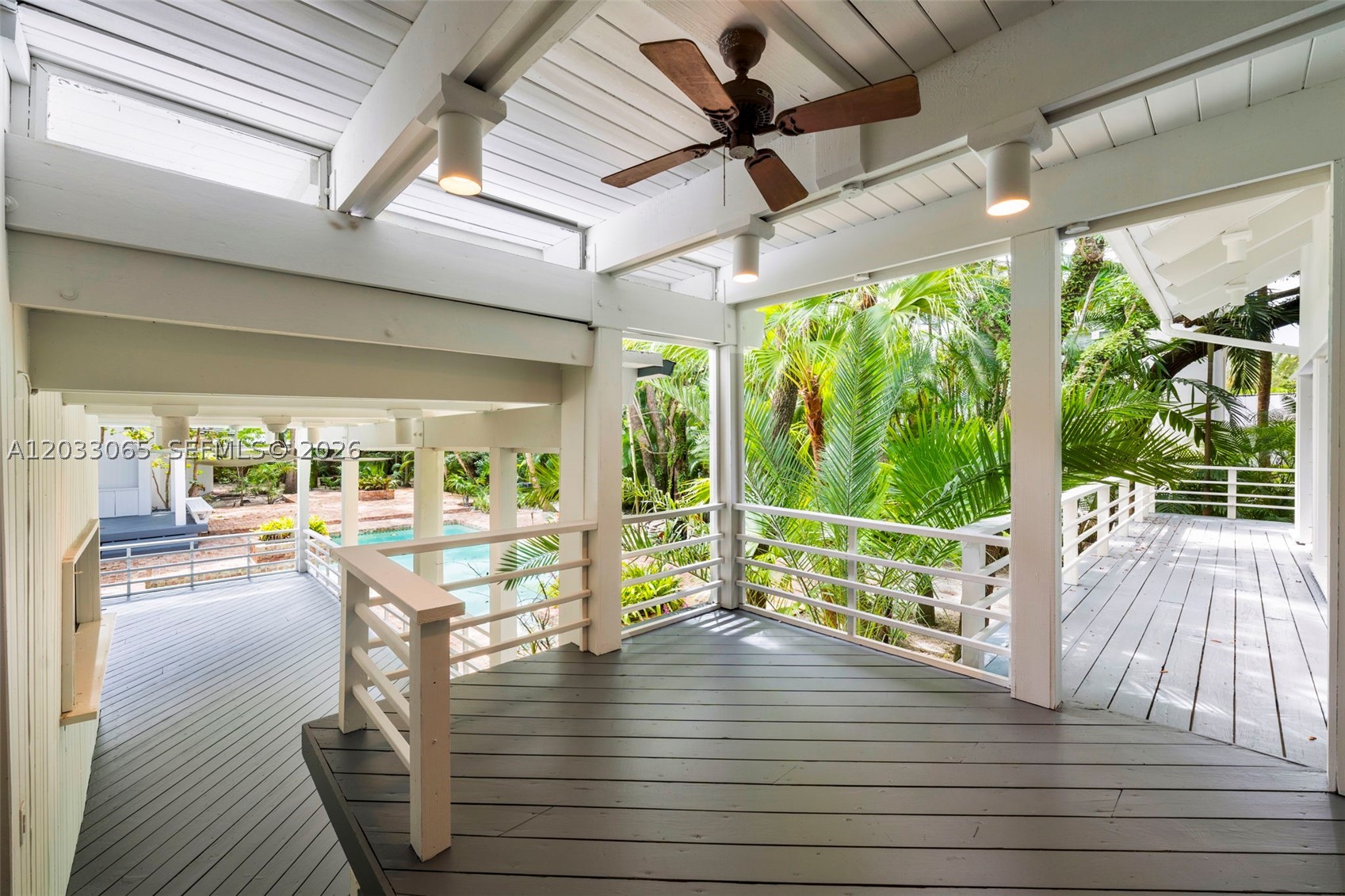 5600 Oakwood Ln, Coral Gables FL 33156