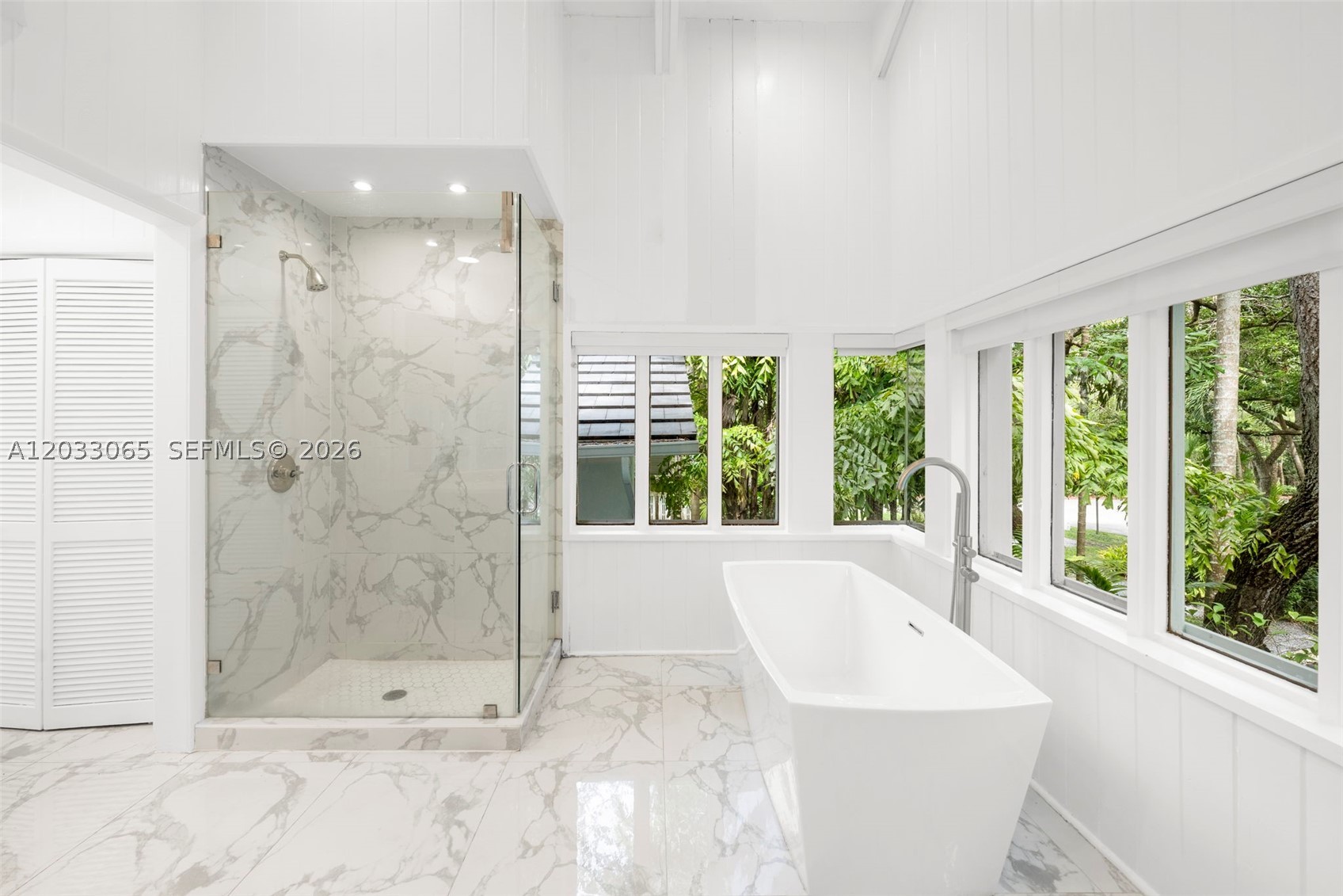 5600 Oakwood Ln, Coral Gables FL 33156