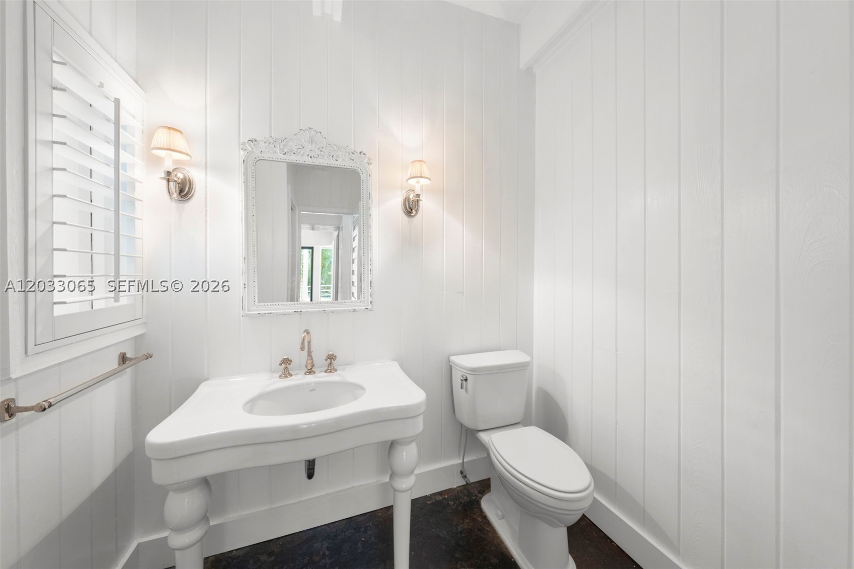 5600 Oakwood Ln, Coral Gables FL 33156