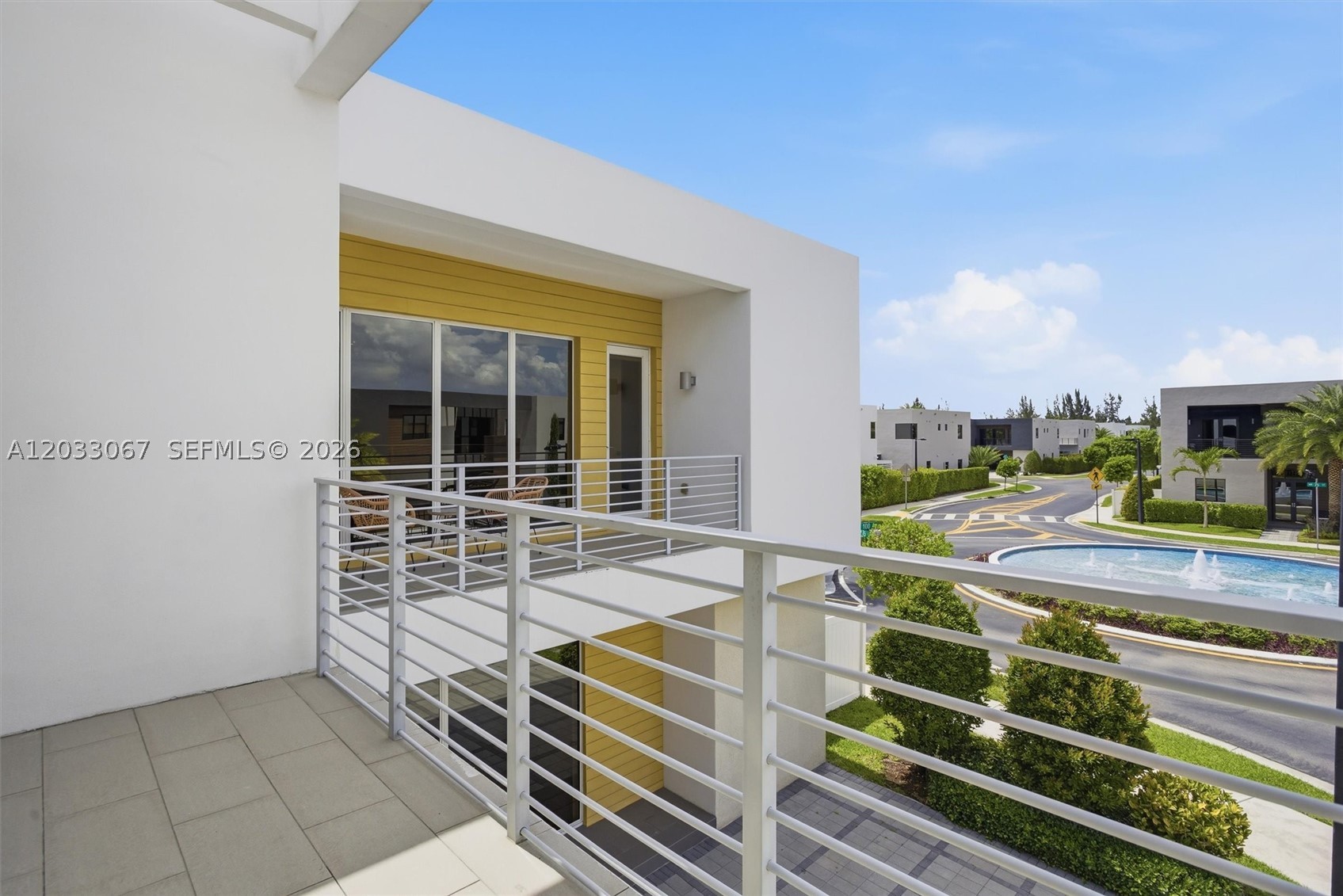 7472 NW 100th Ave, Doral FL 33178
