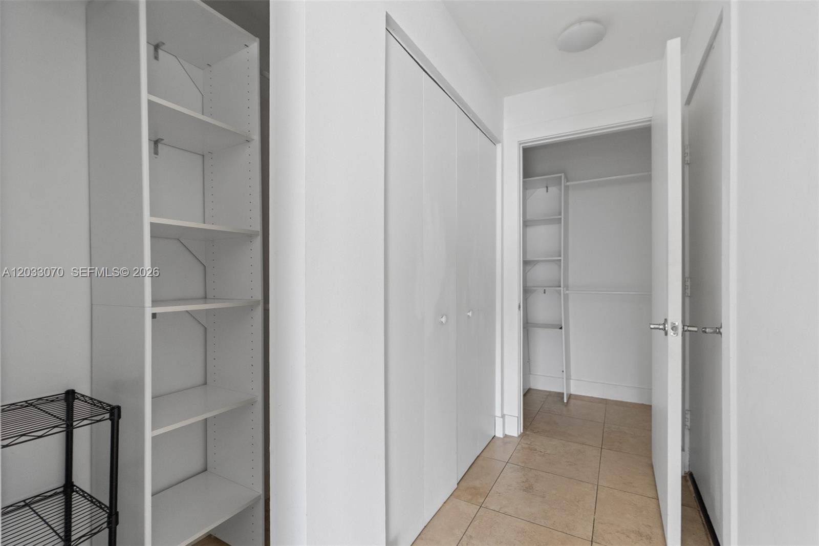 900 Biscayne Blvd #2304, Miami FL 33132