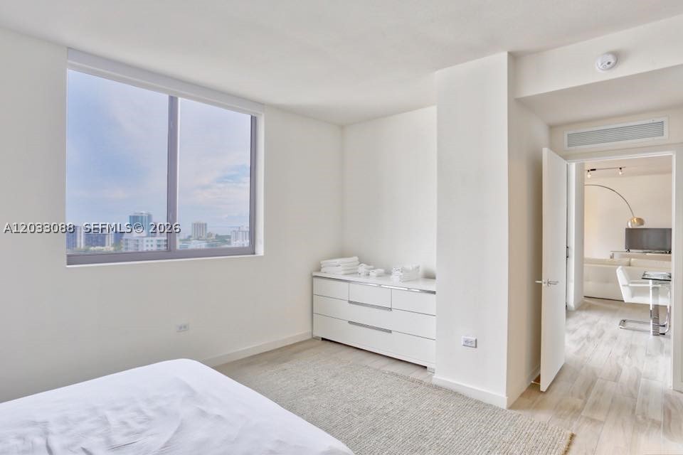 999 SW 1st Ave #2404, Miami FL 33130