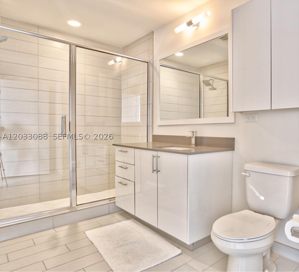 999 SW 1st Ave #2404, Miami FL 33130
