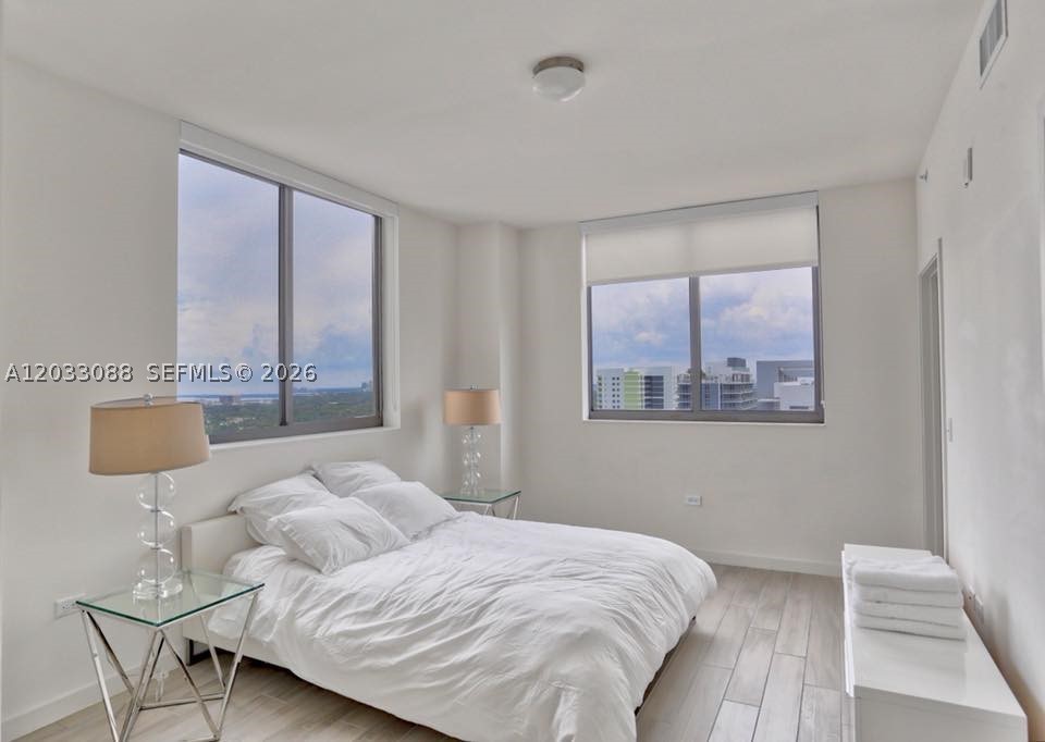 999 SW 1st Ave #2404, Miami FL 33130