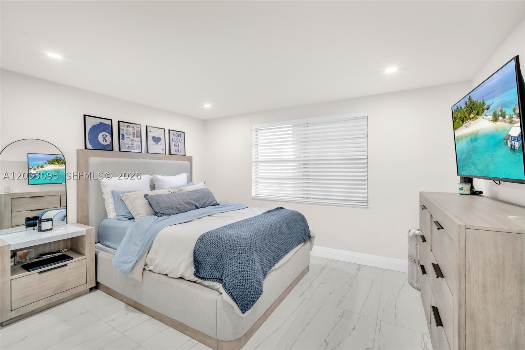 441 SE 3rd St #404, Dania Beach FL 33004