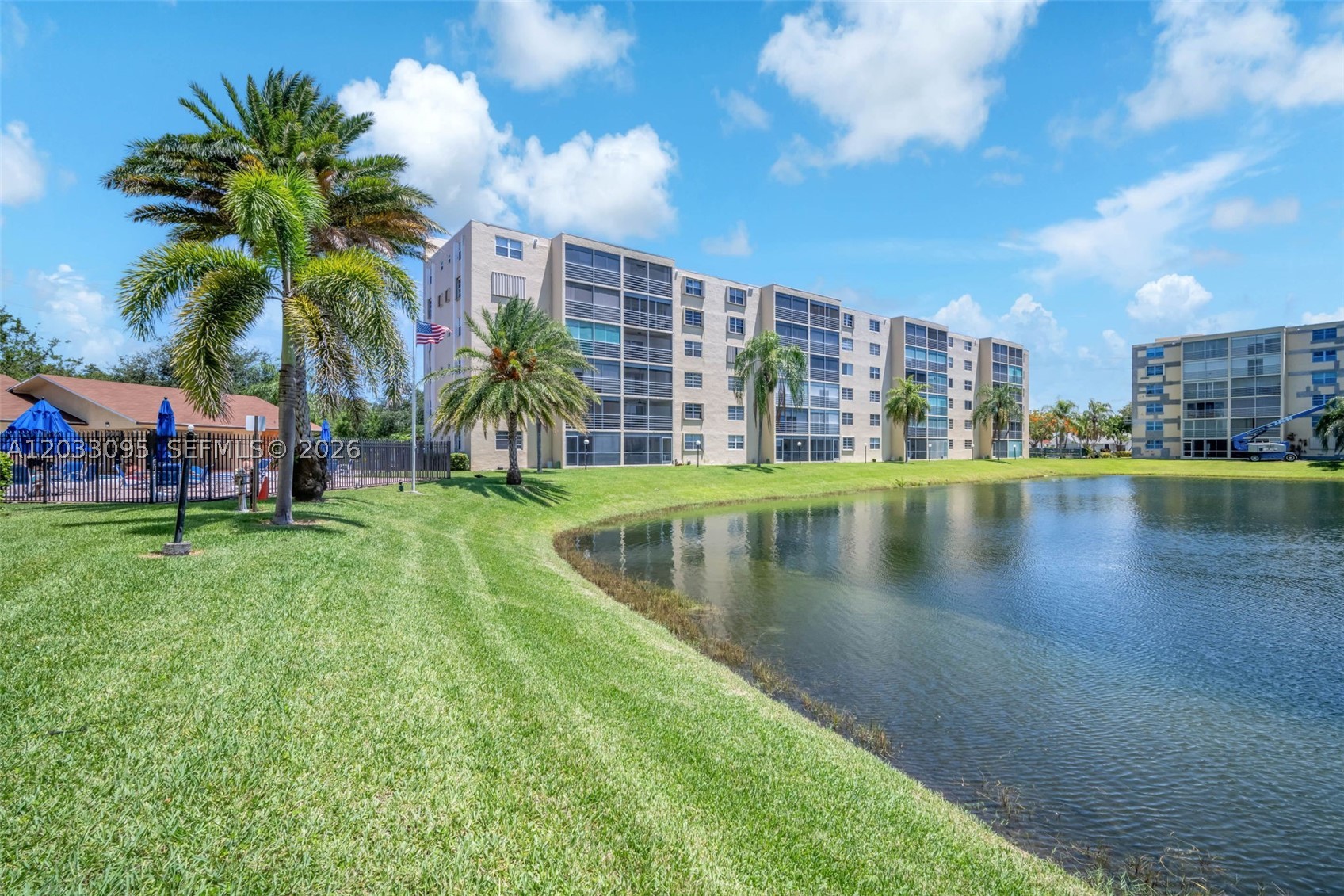 441 SE 3rd St #404, Dania Beach FL 33004
