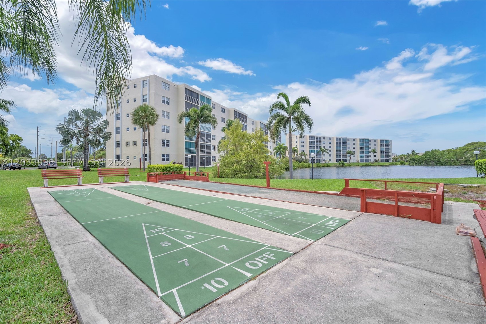 441 SE 3rd St #404, Dania Beach FL 33004