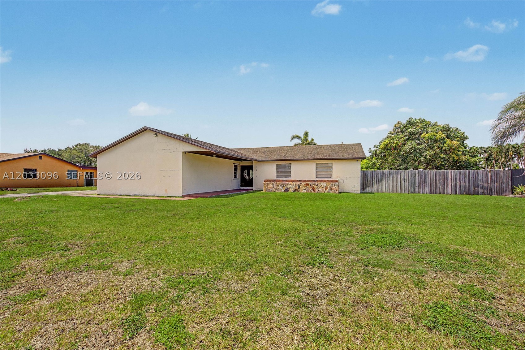 1475 NW 19 ST, Homestead FL 33030