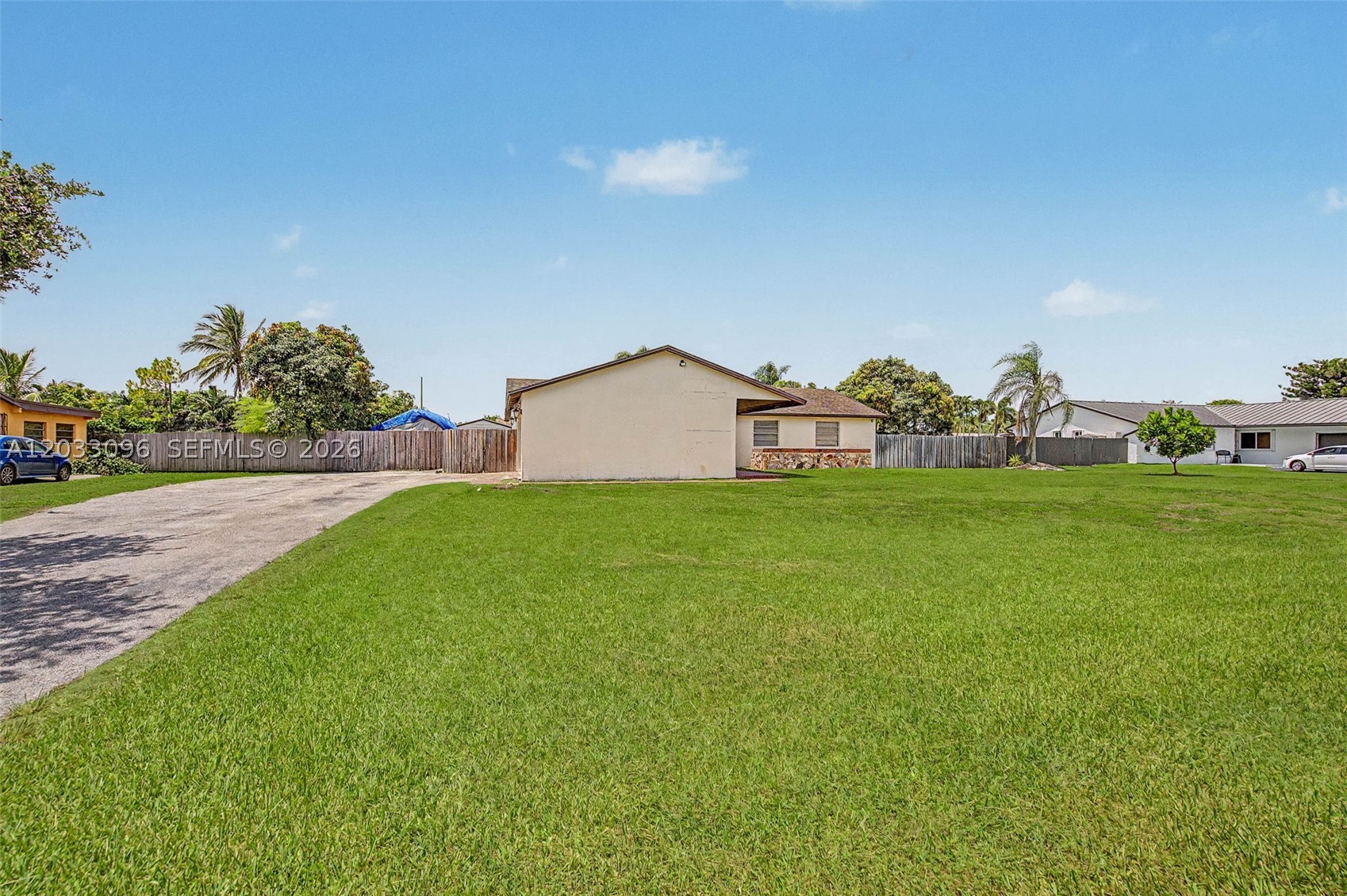 1475 NW 19 ST, Homestead FL 33030