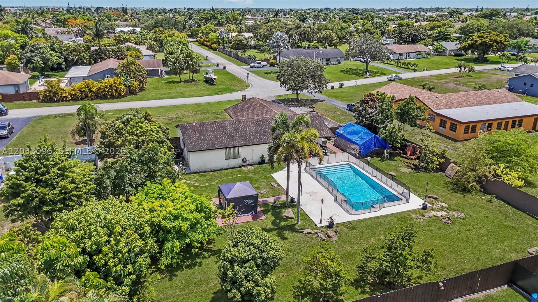 1475 NW 19 ST, Homestead FL 33030