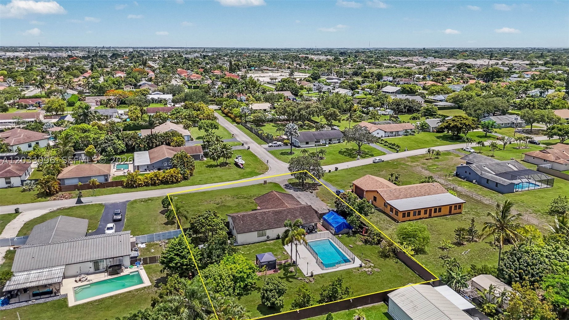 1475 NW 19 ST, Homestead FL 33030