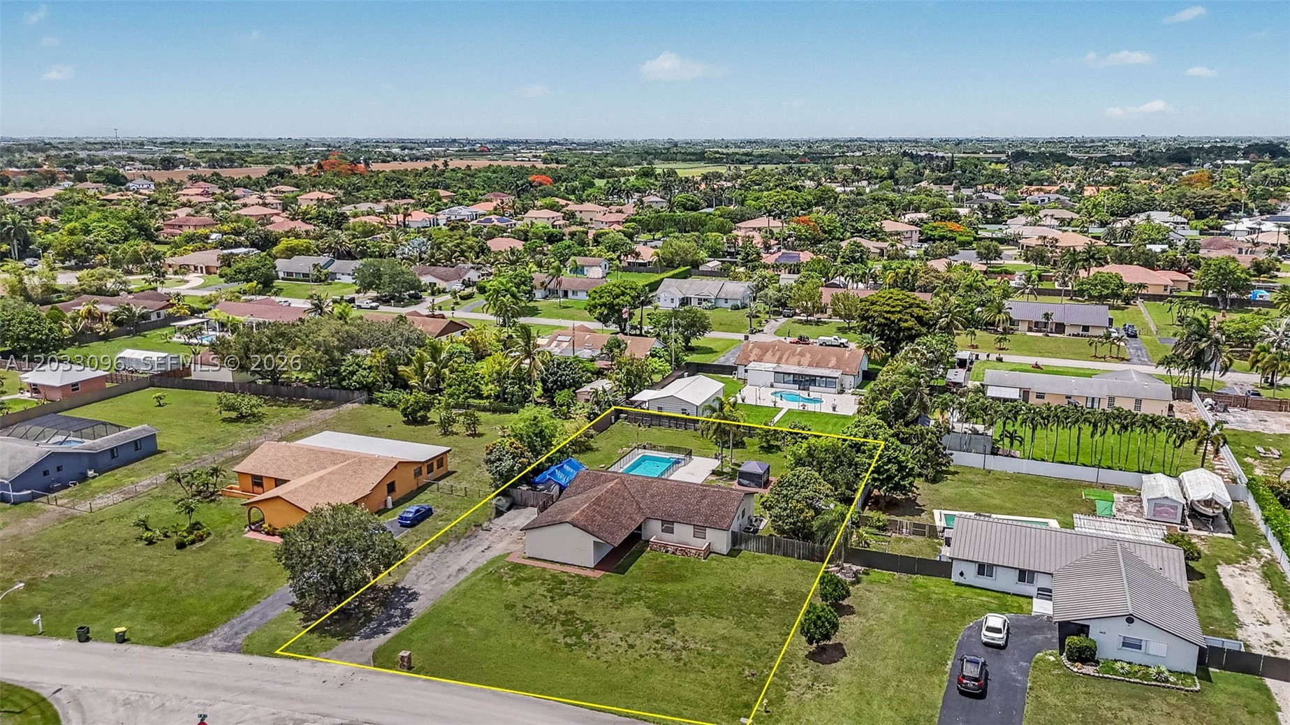 1475 NW 19 ST, Homestead FL 33030