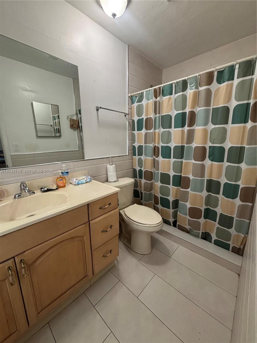 11104 SW 155th Ter, Miami FL 33157
