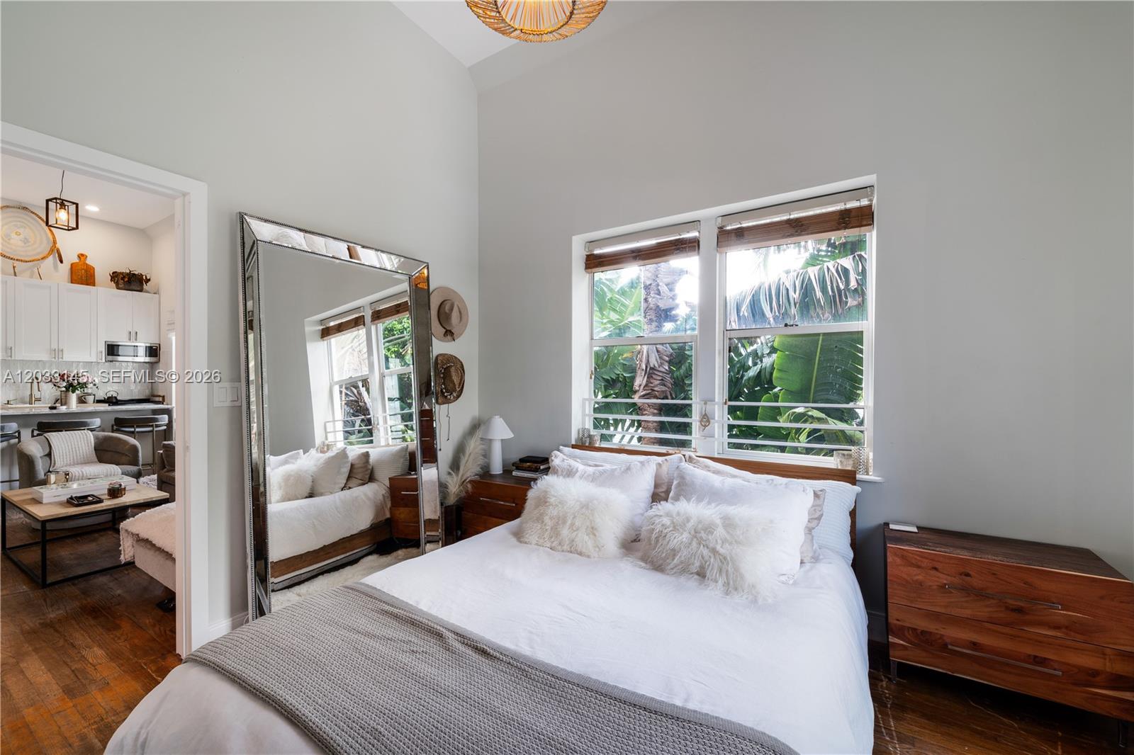 1521 Lenox Ave #302, Miami Beach FL 33139