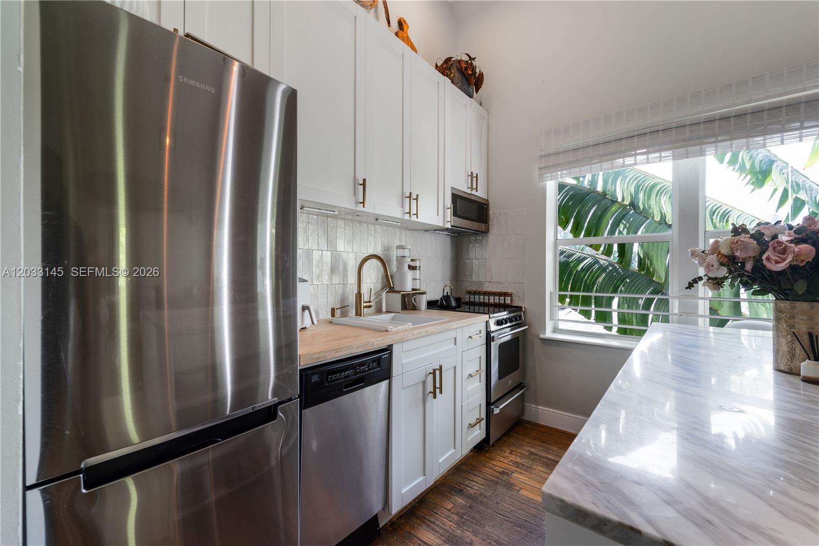 1521 Lenox Ave #302, Miami Beach FL 33139