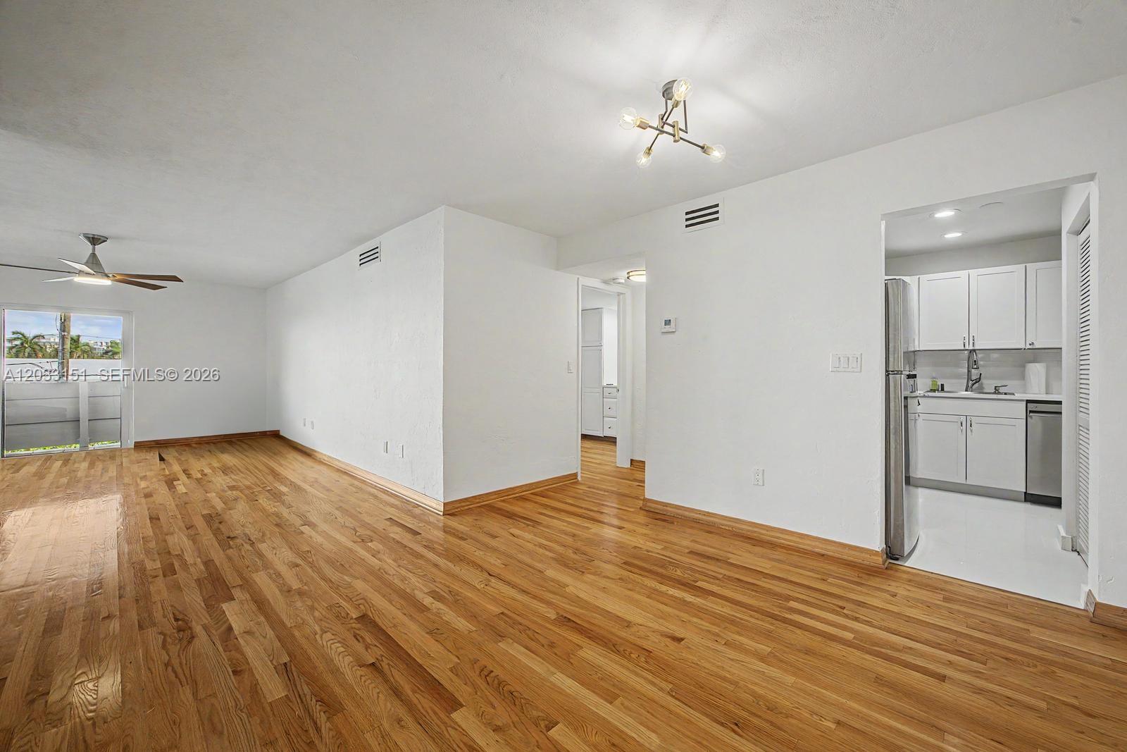 1205 Mariposa Ave #415, Coral Gables FL 33146