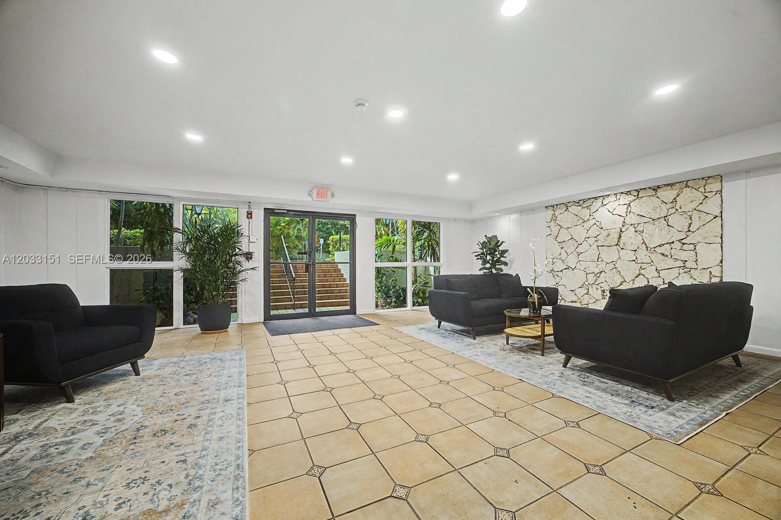 1205 Mariposa Ave #415, Coral Gables FL 33146