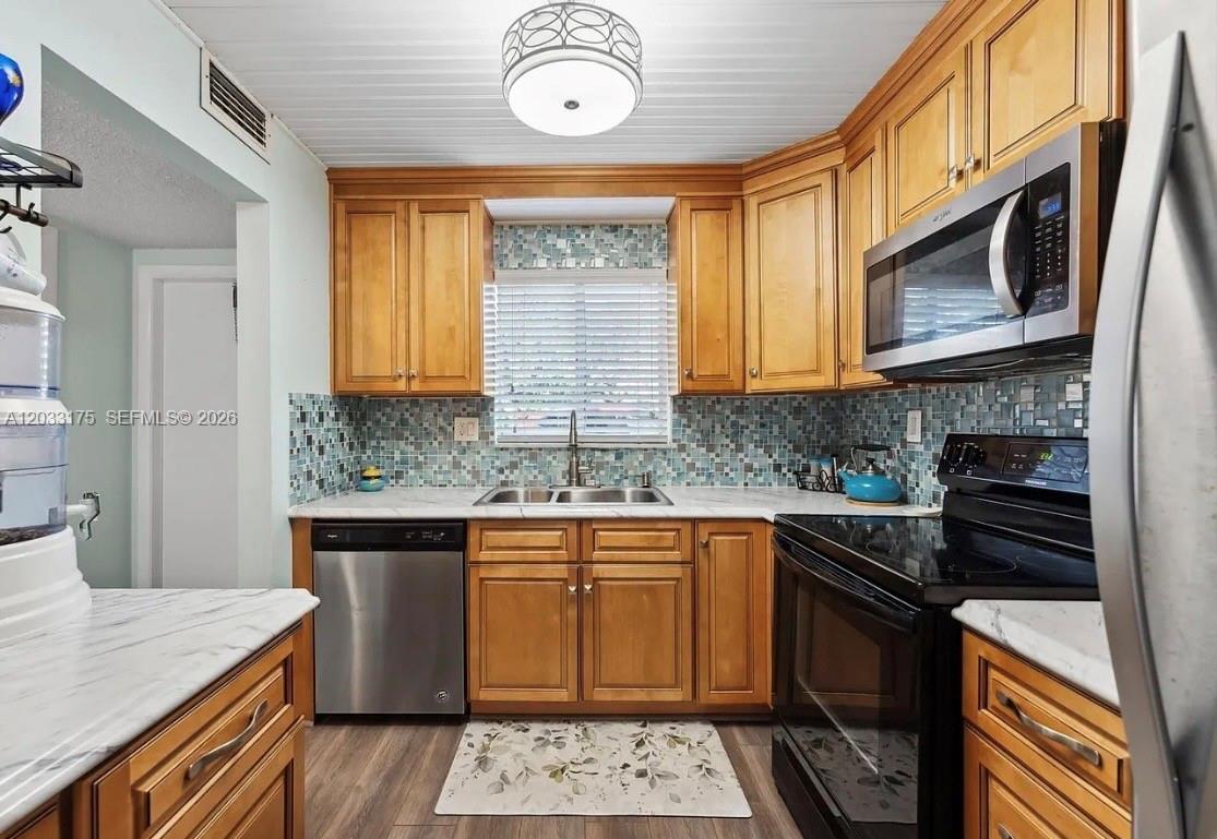 3300 Atlanta St #15B, Hollywood FL 33021
