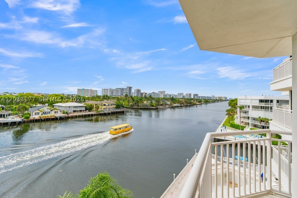 3100 NE 48th St #514, Fort Lauderdale FL 33308