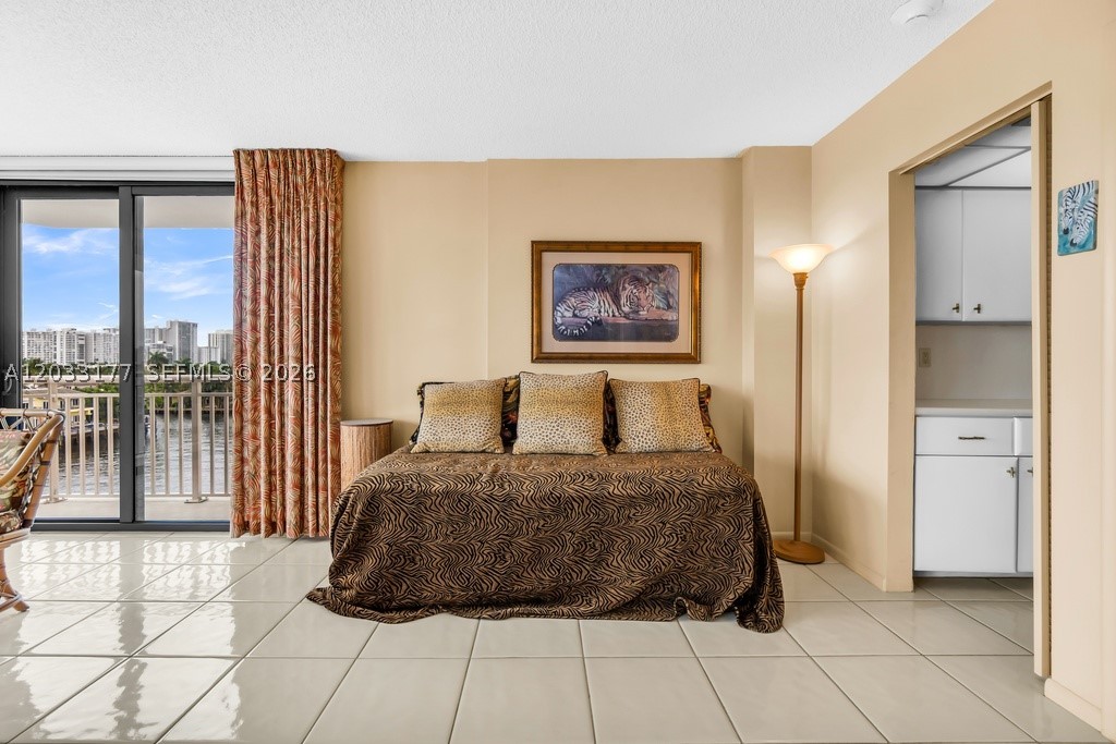 3100 NE 48th St #514, Fort Lauderdale FL 33308