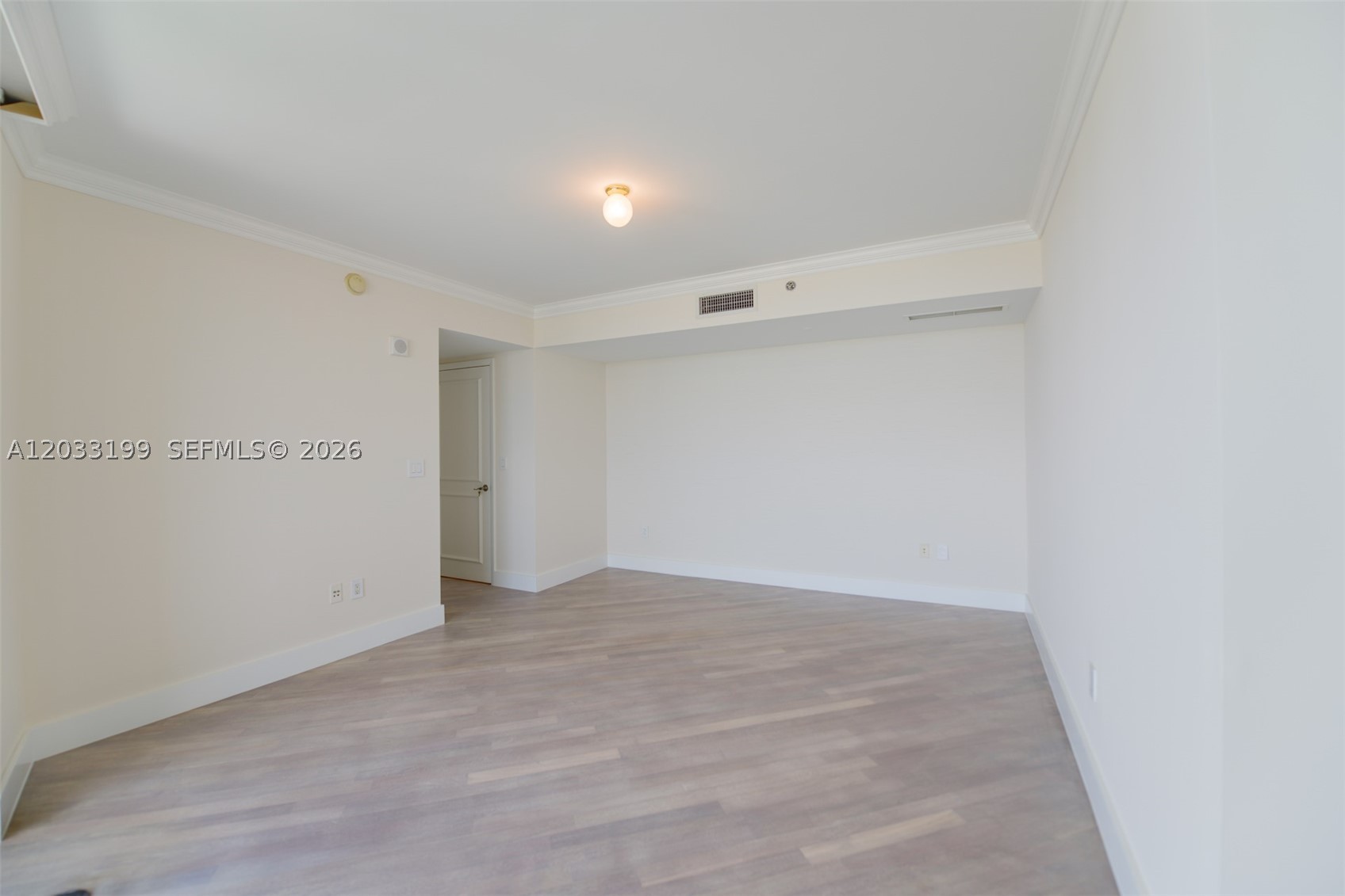 17201 Collins Ave #2209, Sunny Isles Beach FL 33160