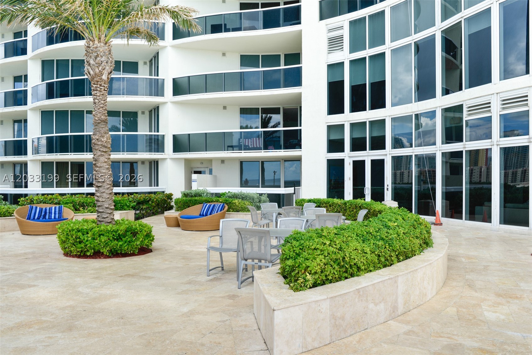 17201 Collins Ave #2209, Sunny Isles Beach FL 33160