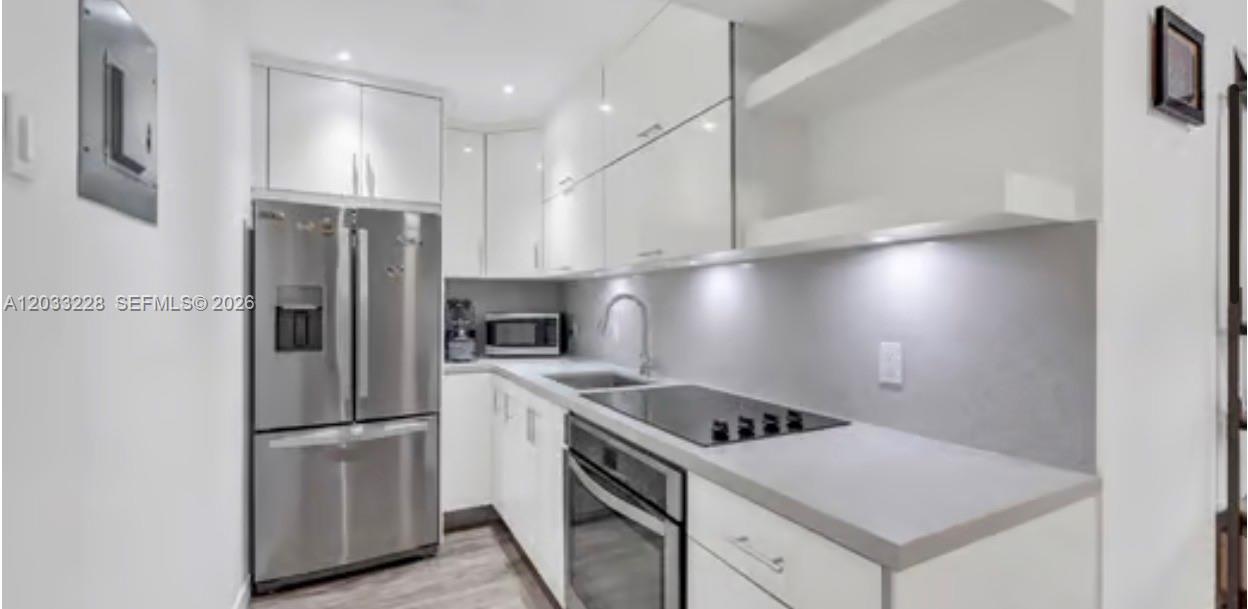 4841 NW 7th St #303-4, Miami FL 33126