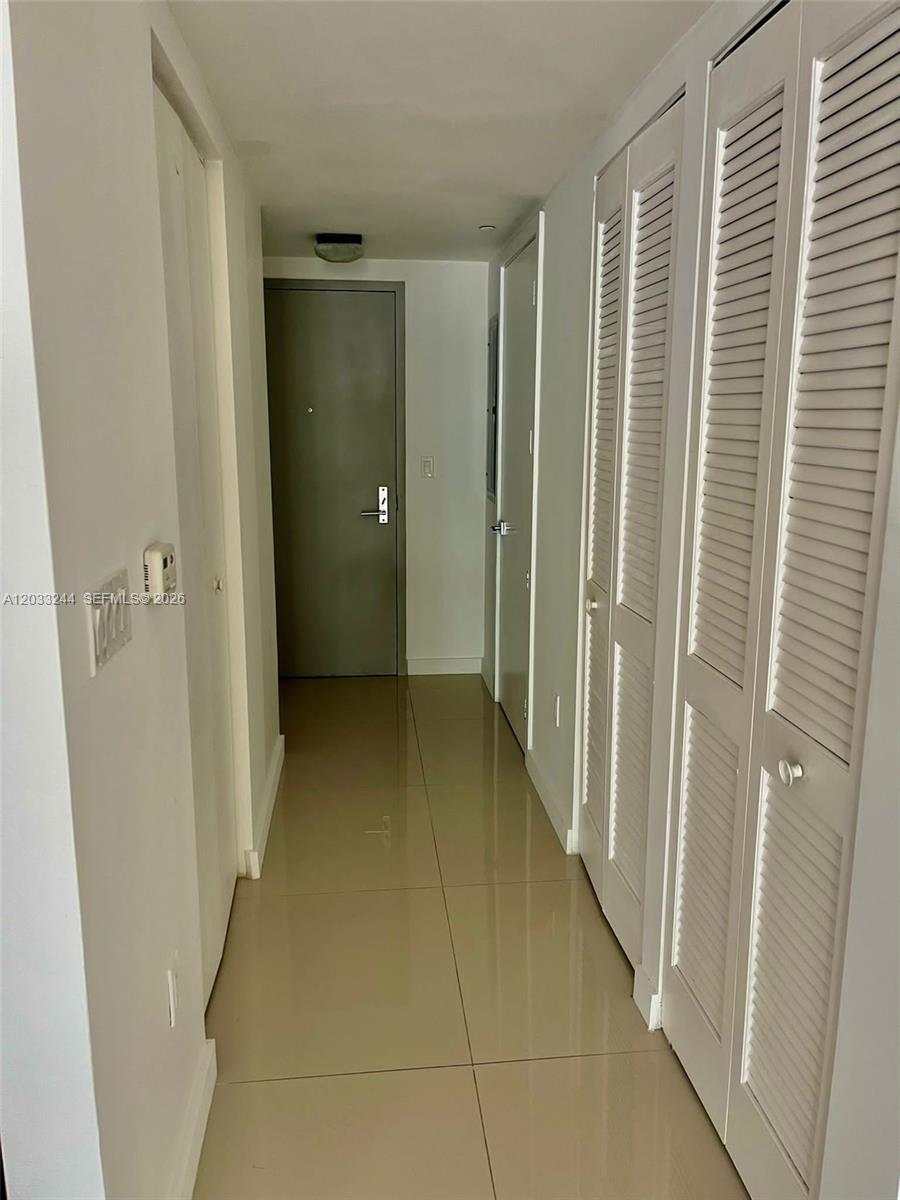 488 NE 18TH St #4403, Miami FL 33132