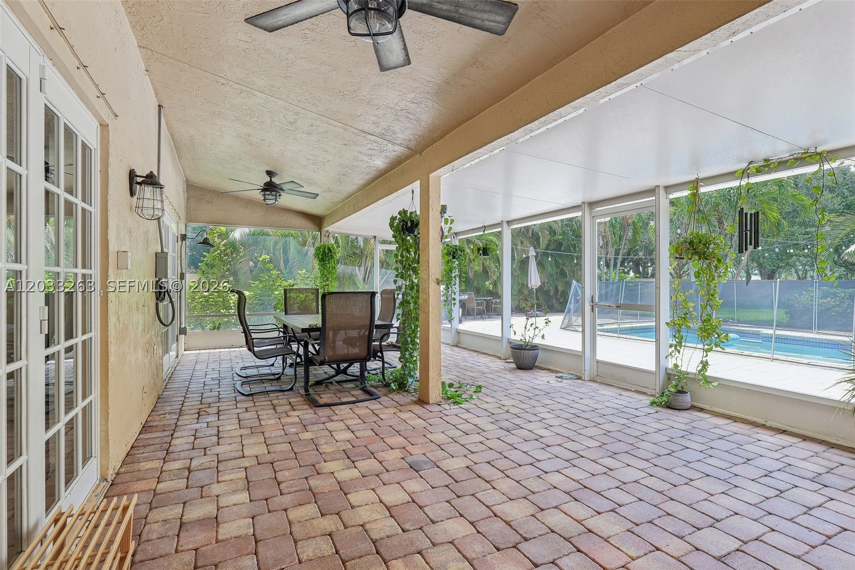 13100 NW 11th Dr, Sunrise FL 33323