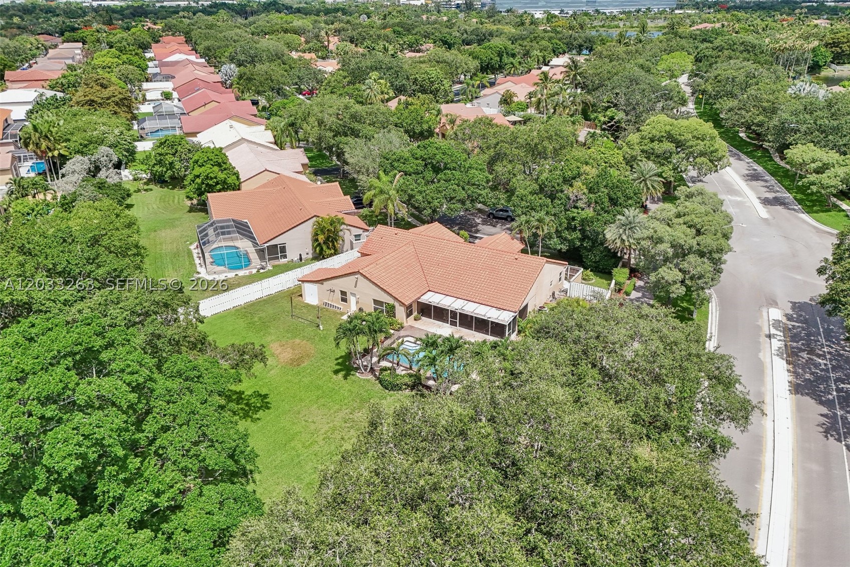 13100 NW 11th Dr, Sunrise FL 33323