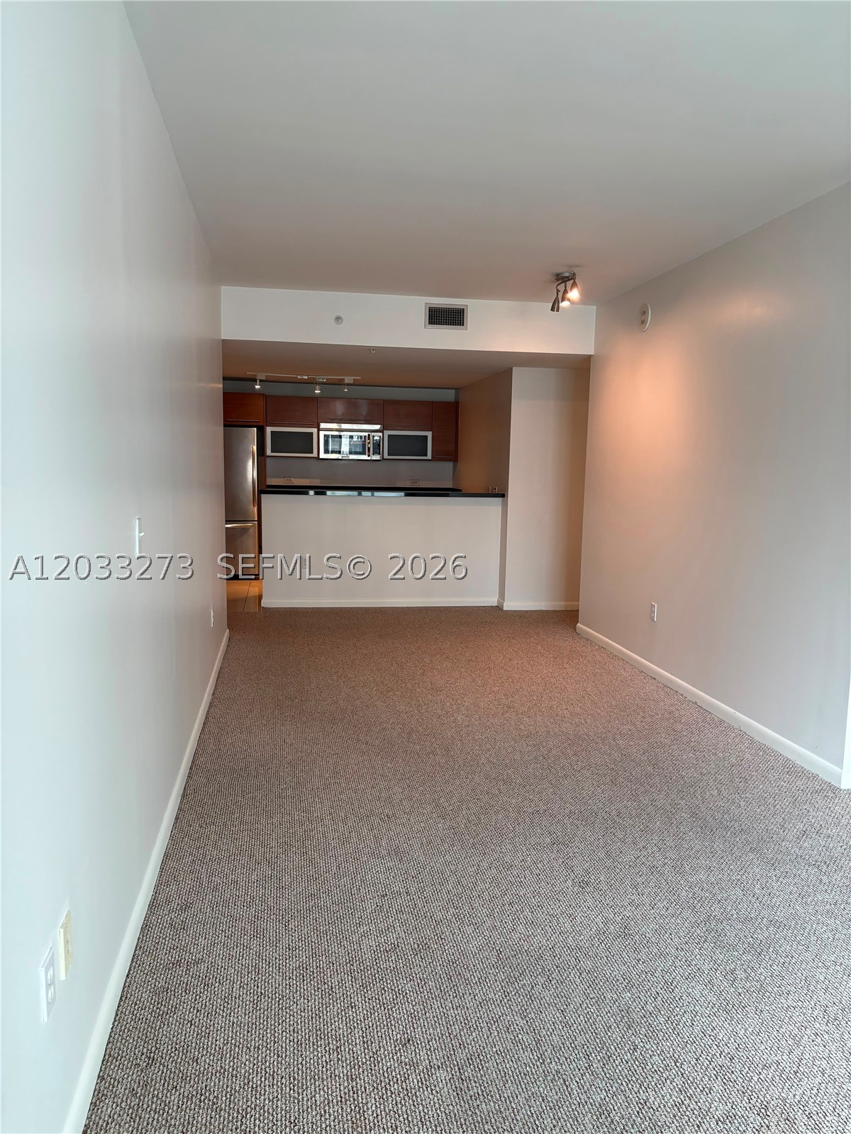 253 NE 2nd St #509, Miami FL 33132