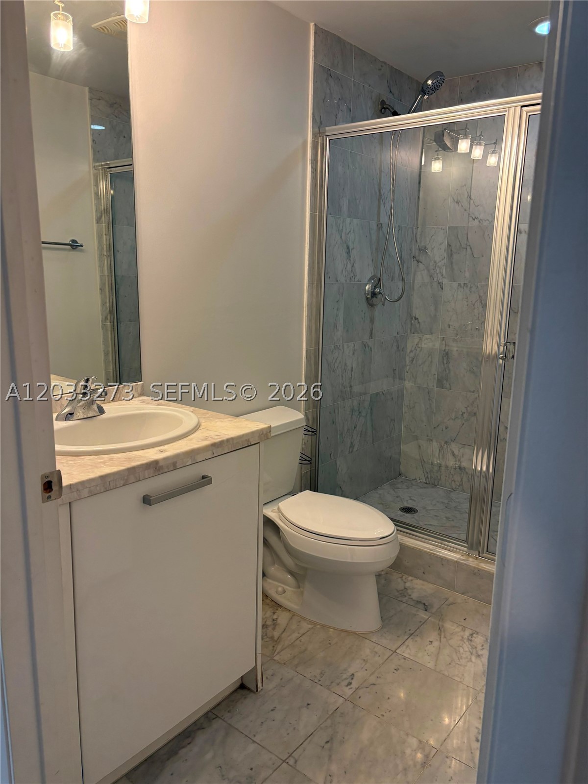 253 NE 2nd St #509, Miami FL 33132