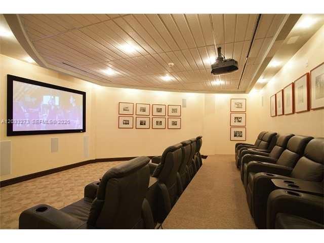 253 NE 2nd St #509, Miami FL 33132
