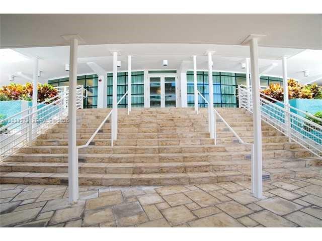 253 NE 2nd St #509, Miami FL 33132