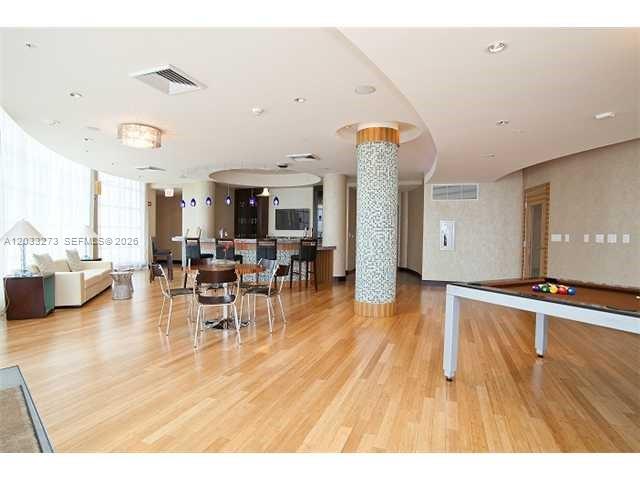 253 NE 2nd St #509, Miami FL 33132