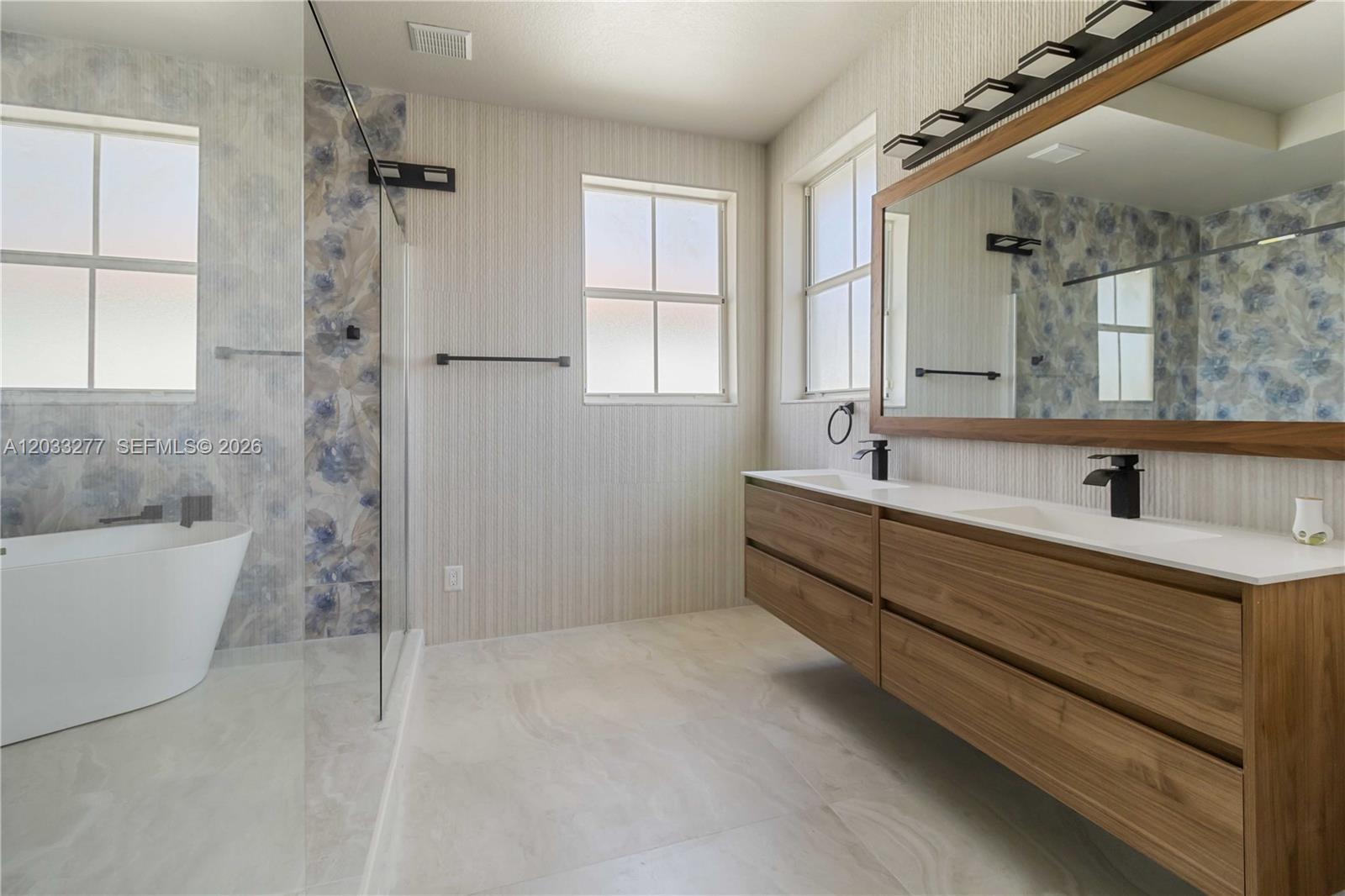 8551 NW 110th Ave #8551, Doral FL 33178
