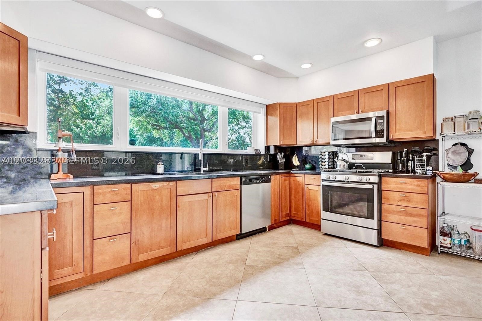 11 NW 97th St, Miami Shores FL 33150