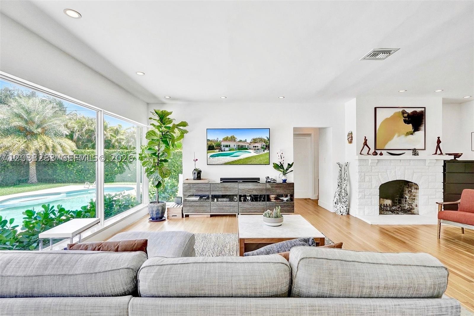 11 NW 97th St, Miami Shores FL 33150
